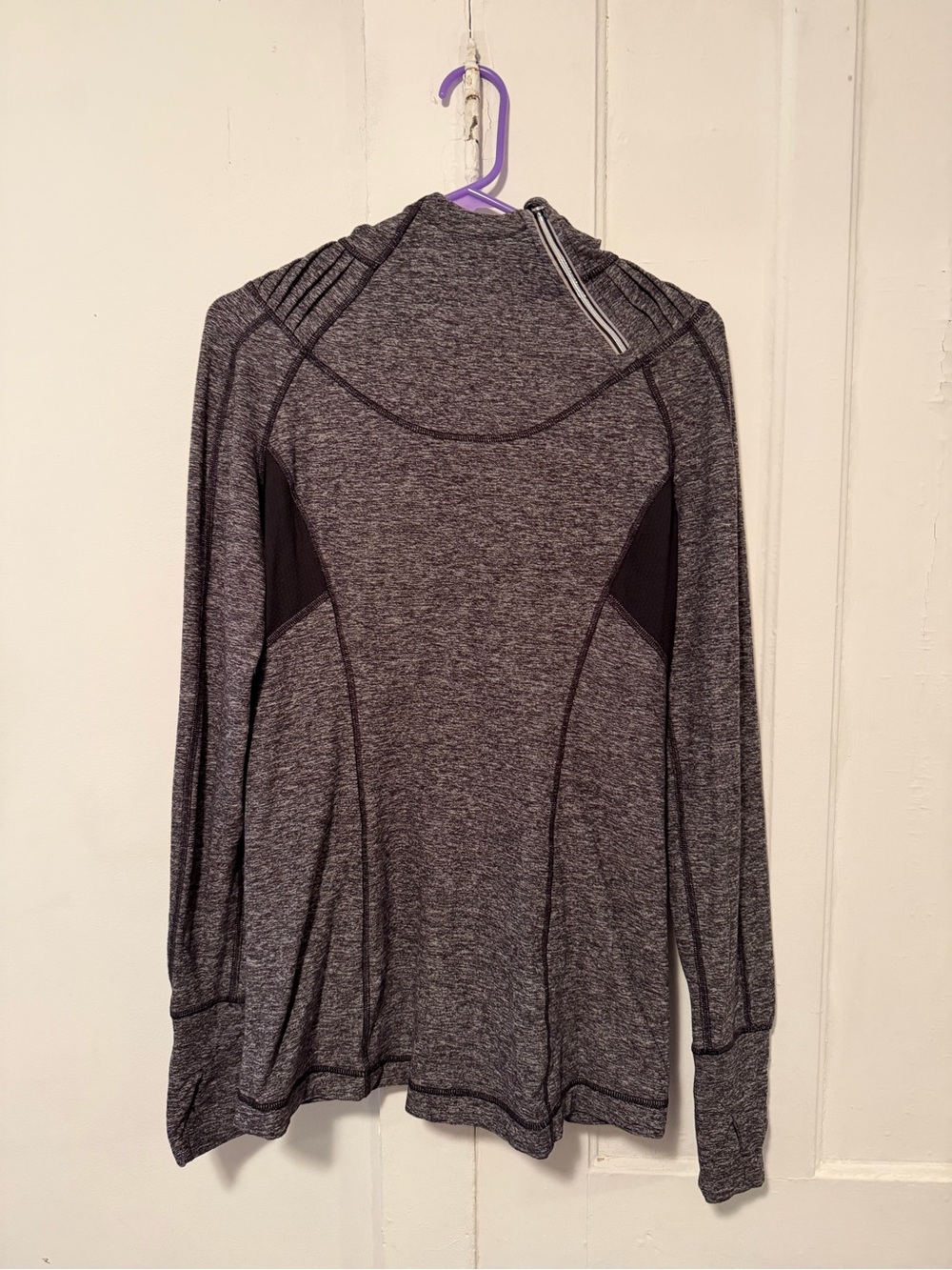 Lululemon Back On Track Pullover Size 10 - Picture 3 of 6